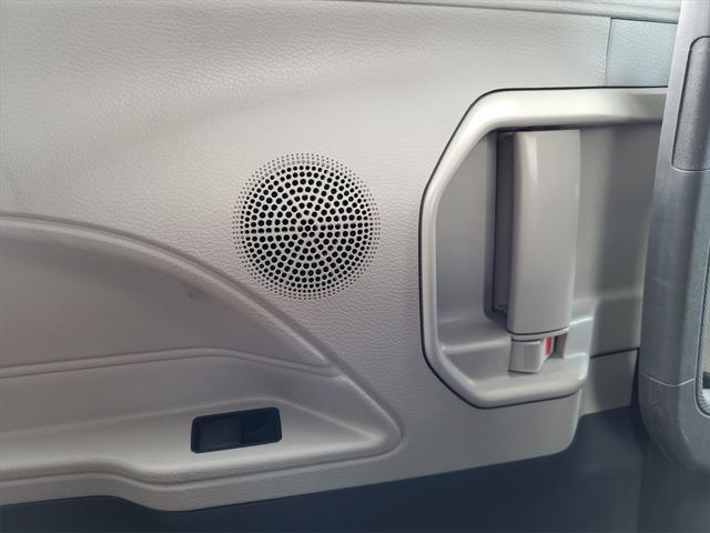 used 2023 Toyota Sienna car, priced at $40,499