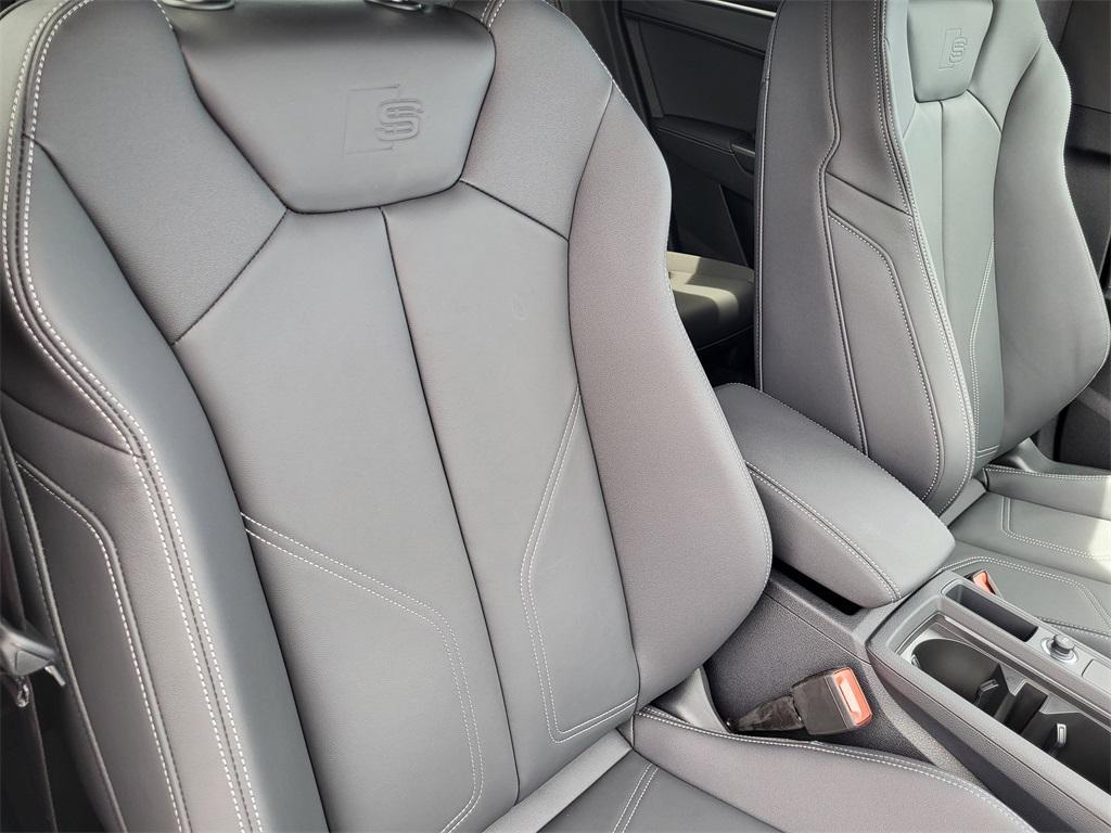 new 2025 Audi Q3 car, priced at $45,985