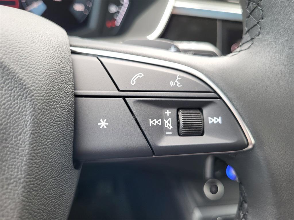 new 2025 Audi Q3 car, priced at $45,985