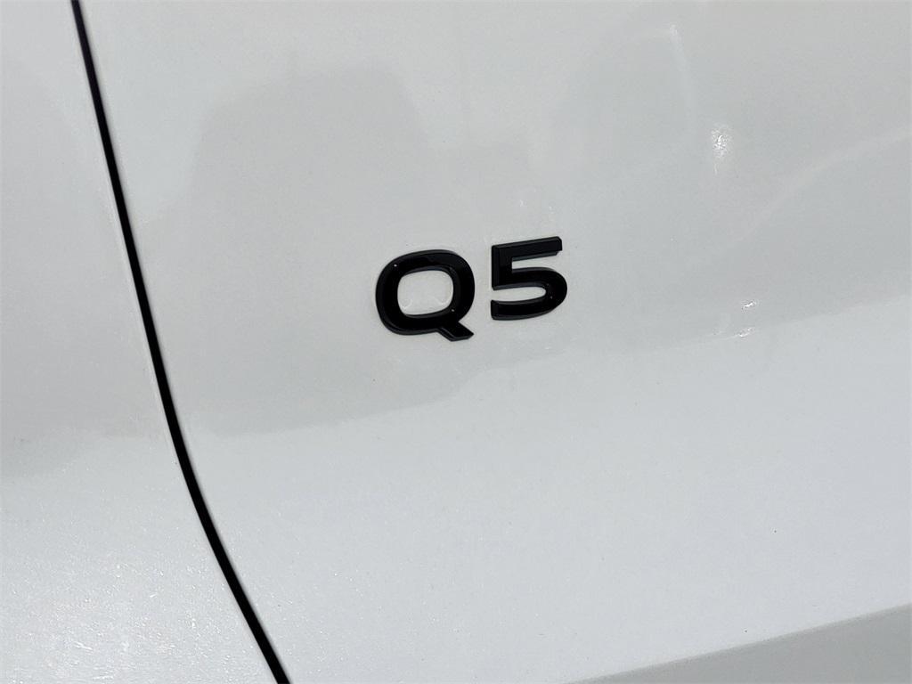 new 2025 Audi Q5 car, priced at $58,040