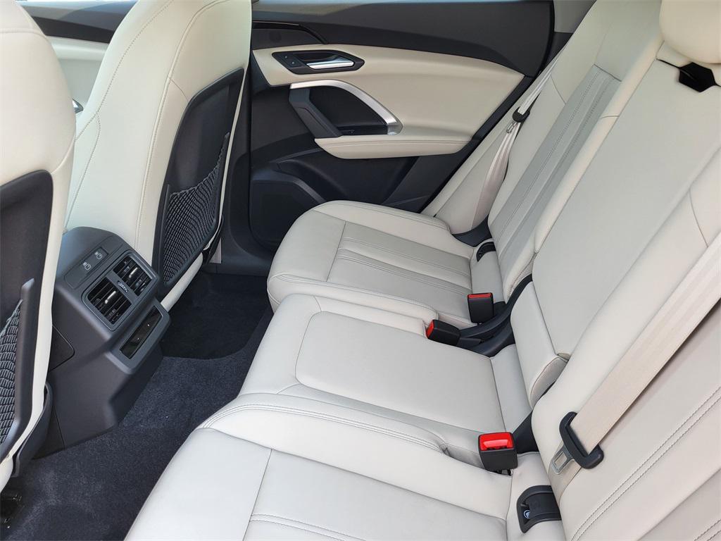 new 2025 Audi Q5 car, priced at $58,040