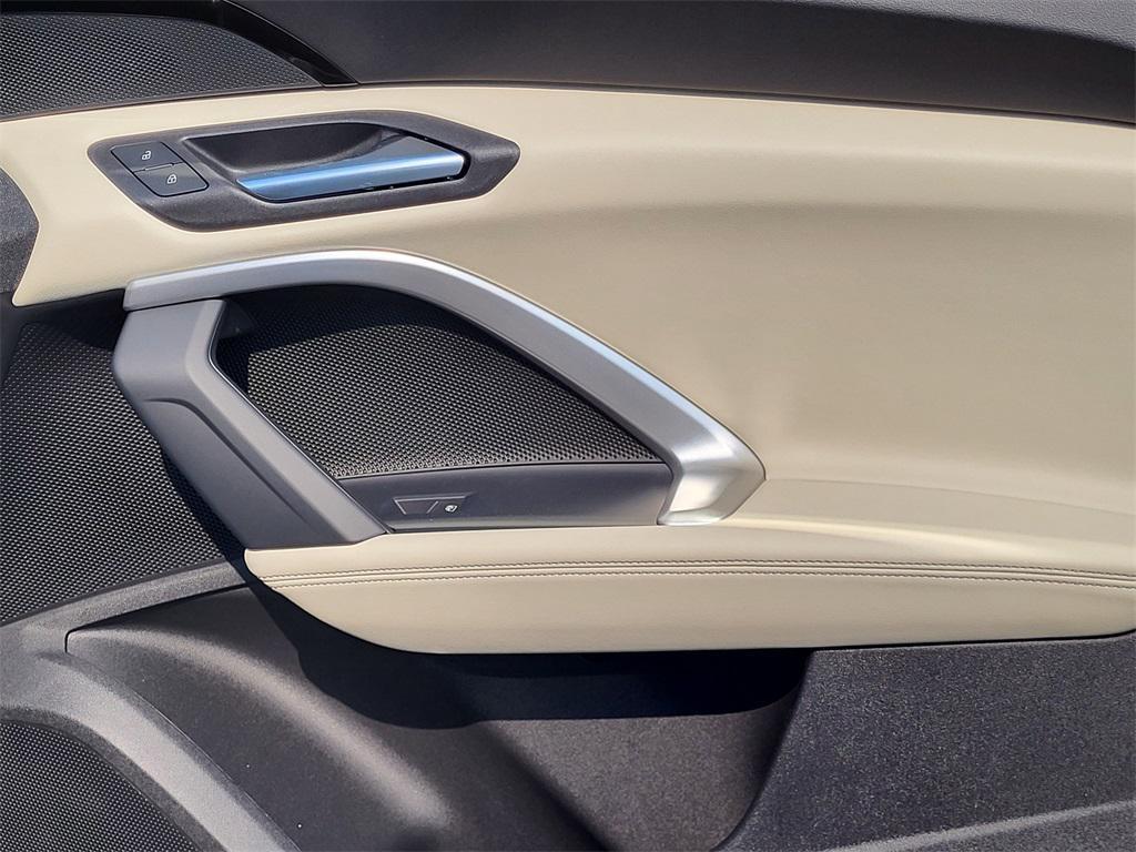 new 2025 Audi Q5 car, priced at $58,040