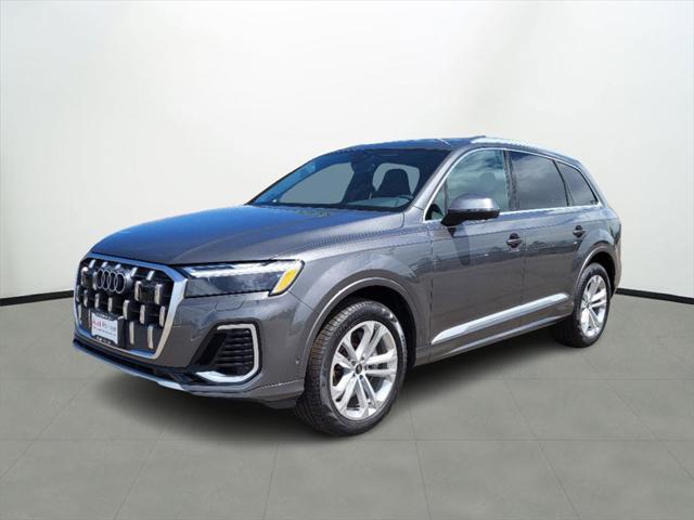 new 2025 Audi Q7 car, priced at $75,790