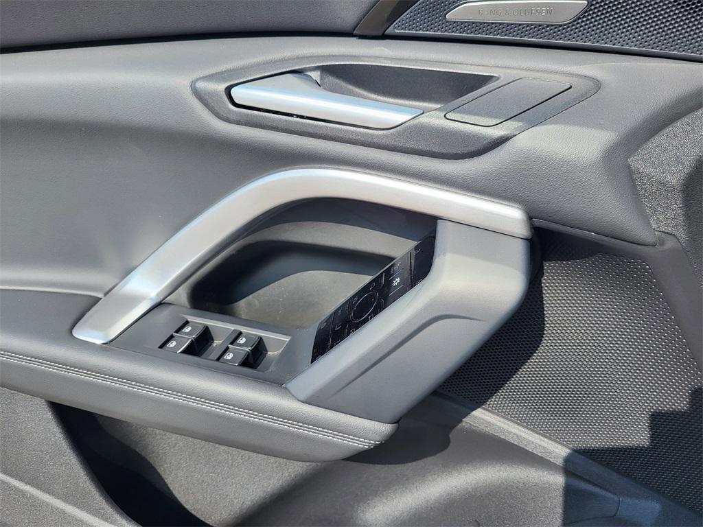new 2025 Audi Q5 car, priced at $64,250