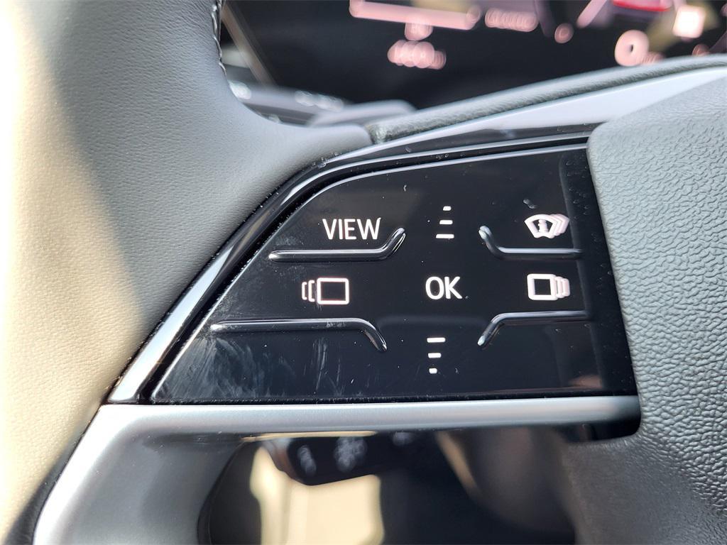 new 2025 Audi Q5 car, priced at $61,800