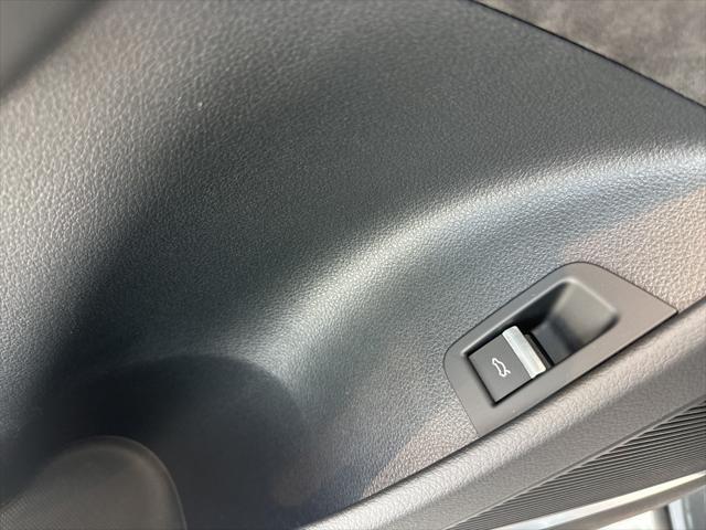 used 2022 Audi SQ8 car, priced at $70,950