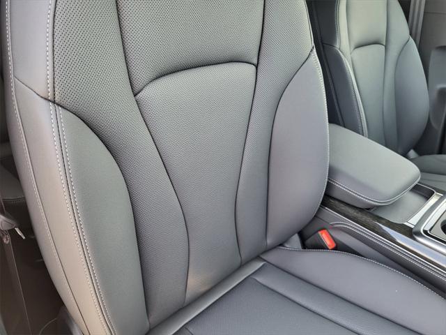 new 2025 Audi Q7 car, priced at $77,750