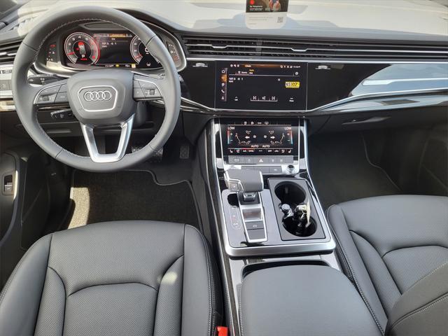 new 2025 Audi Q7 car, priced at $77,750