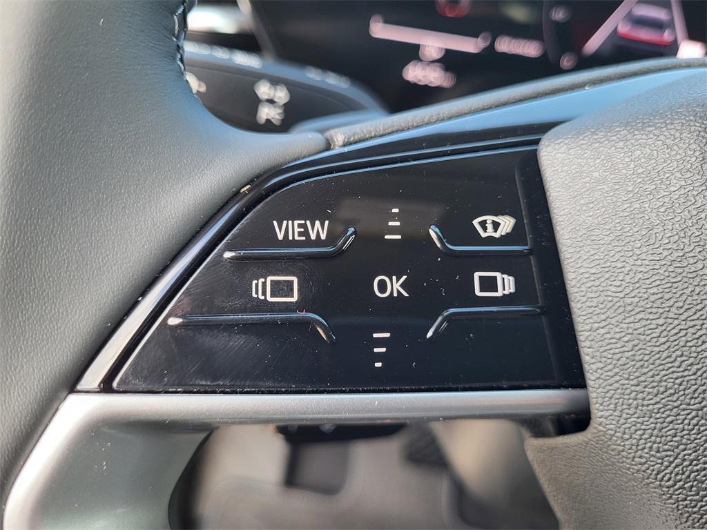new 2025 Audi Q5 car, priced at $60,175