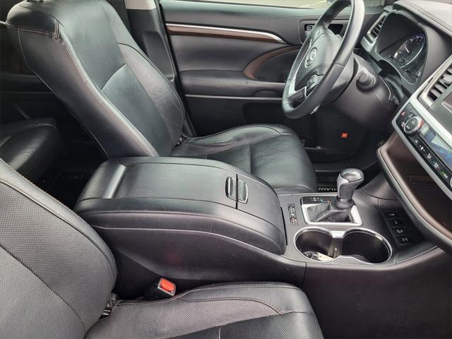 used 2016 Toyota Highlander car, priced at $21,602
