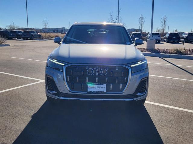 new 2025 Audi Q7 car, priced at $70,040