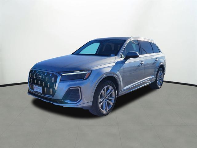 new 2025 Audi Q7 car, priced at $70,040