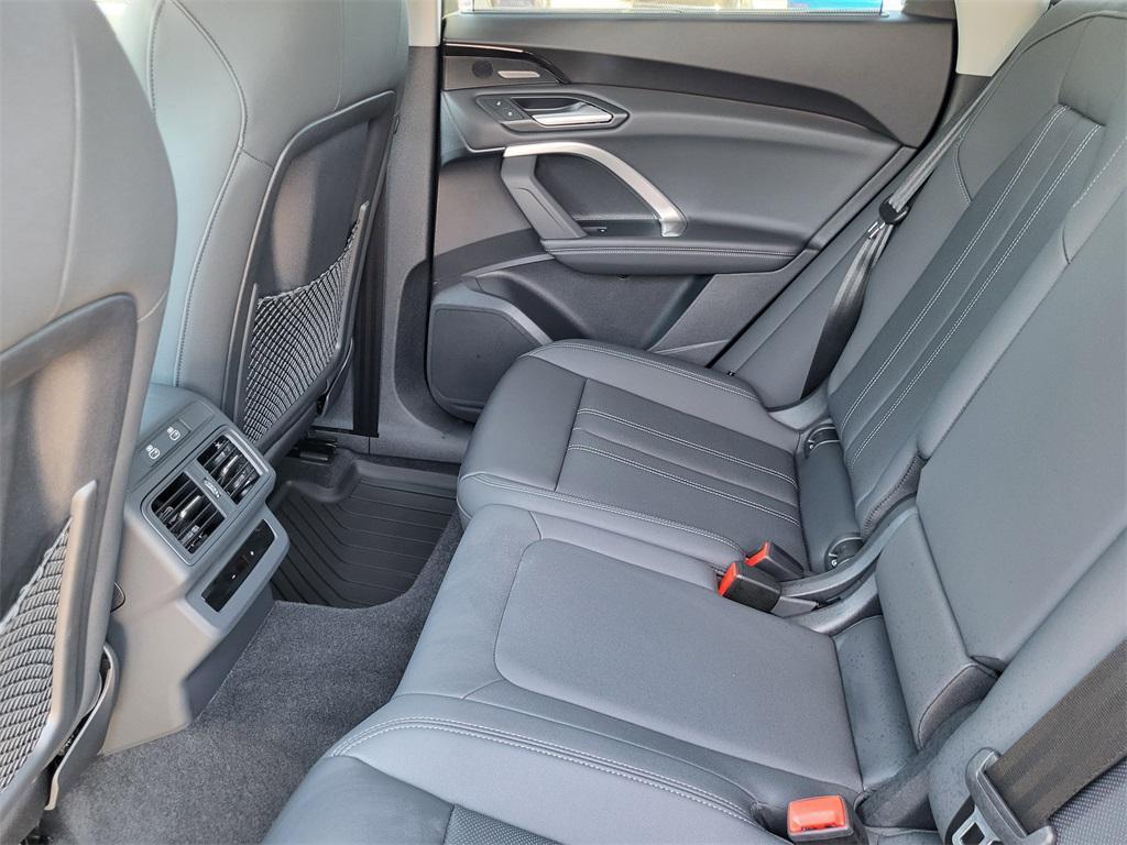new 2025 Audi Q5 car, priced at $62,040