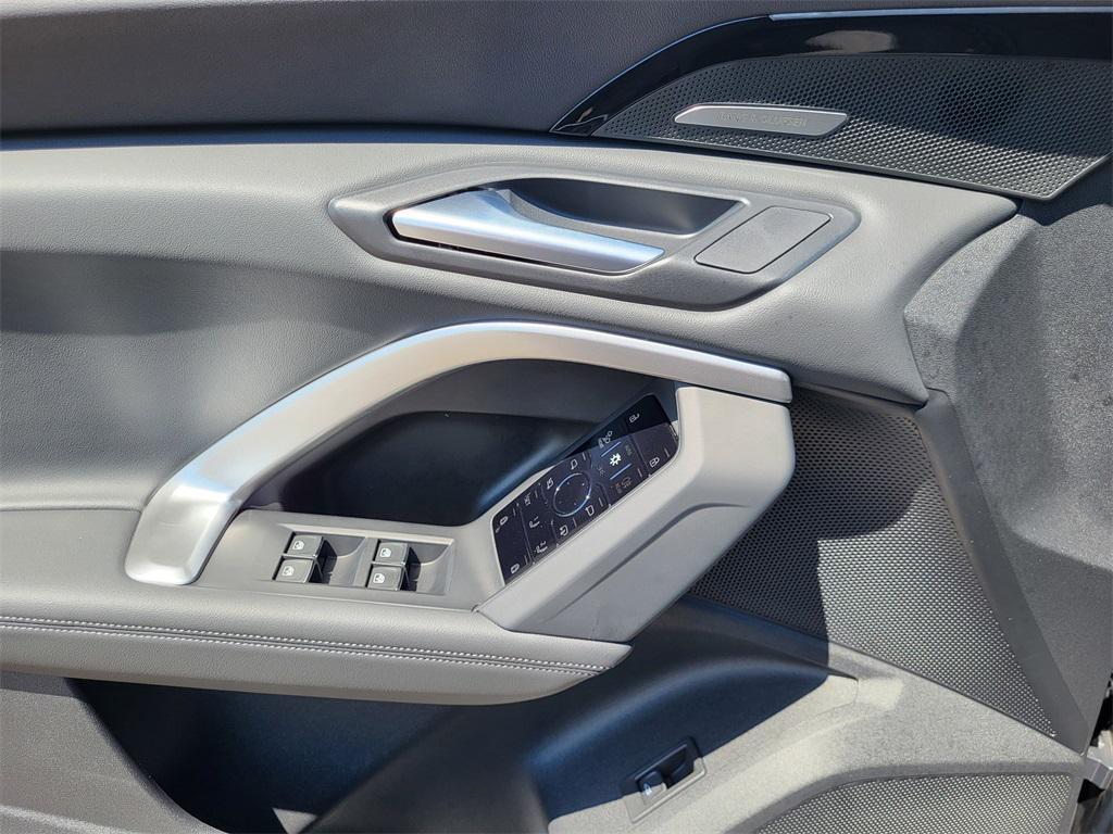 new 2025 Audi Q5 car, priced at $62,040