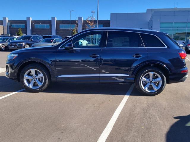 new 2025 Audi Q7 car, priced at $70,655