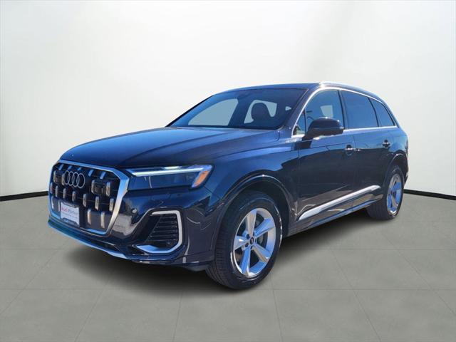 new 2025 Audi Q7 car, priced at $70,655