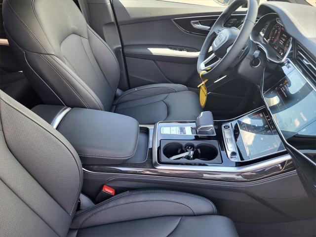 new 2025 Audi Q7 car, priced at $81,705