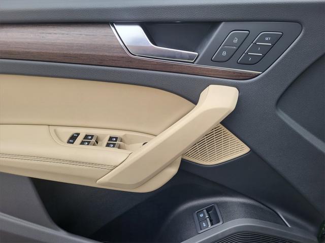 new 2025 Audi Q5 car, priced at $67,900