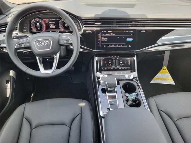 new 2025 Audi Q7 car, priced at $77,750