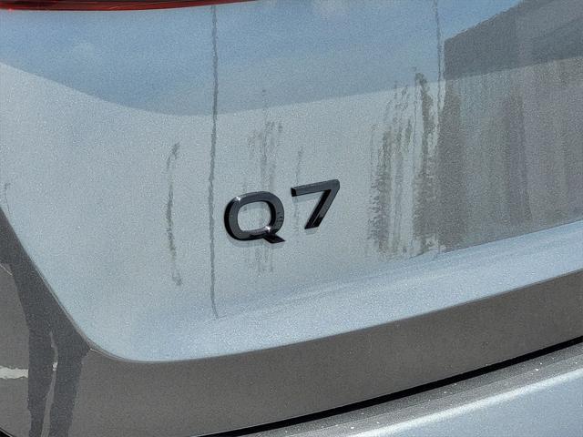 new 2025 Audi Q7 car, priced at $77,750