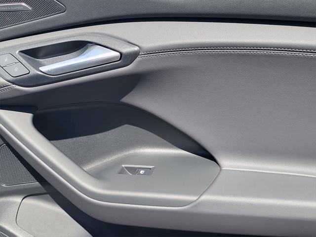 new 2025 Audi Q6 e-tron car, priced at $76,025