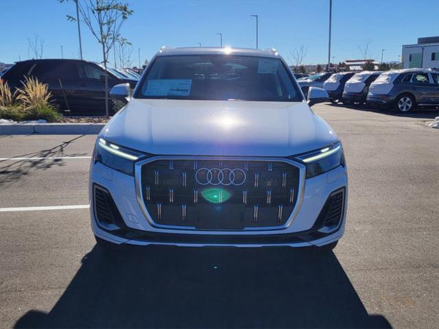 new 2025 Audi Q7 car, priced at $70,040