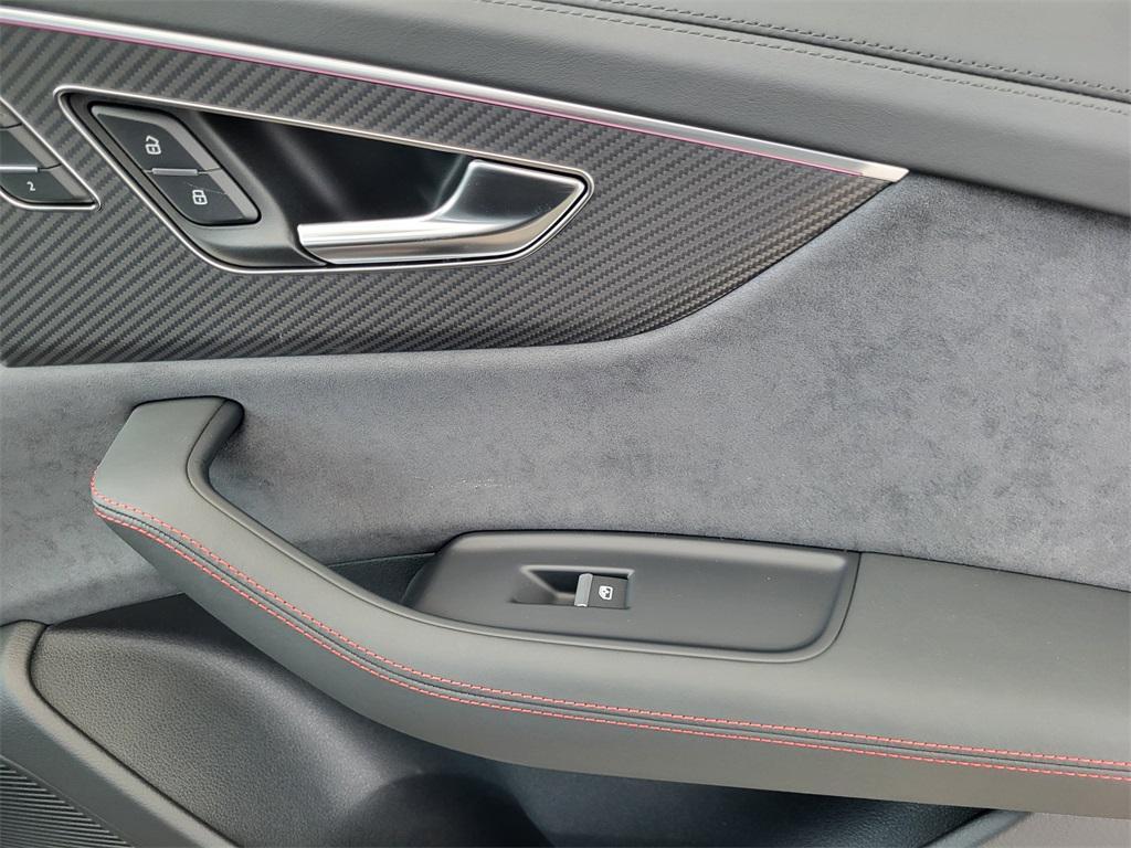 new 2025 Audi RS Q8 car, priced at $149,150