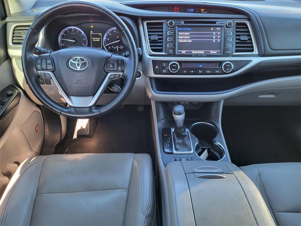 used 2019 Toyota Highlander car, priced at $17,201