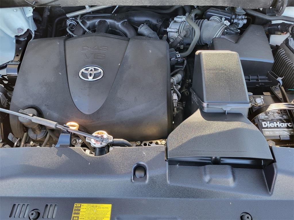 used 2019 Toyota Highlander car, priced at $17,201