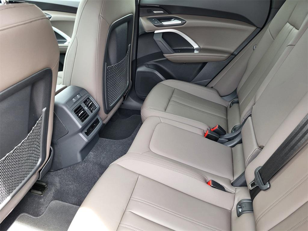 new 2025 Audi Q5 car, priced at $59,490