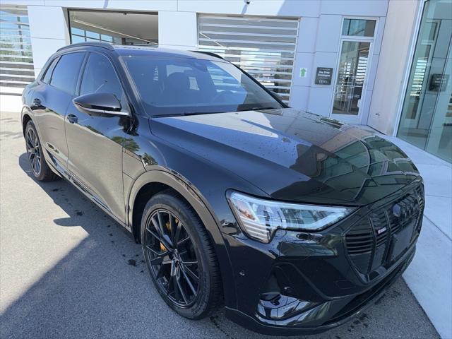 used 2022 Audi e-tron car, priced at $43,500