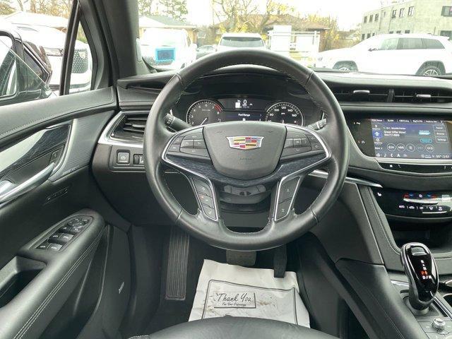 used 2022 Cadillac XT5 car, priced at $36,000