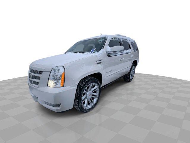 used 2013 Cadillac Escalade car, priced at $17,000