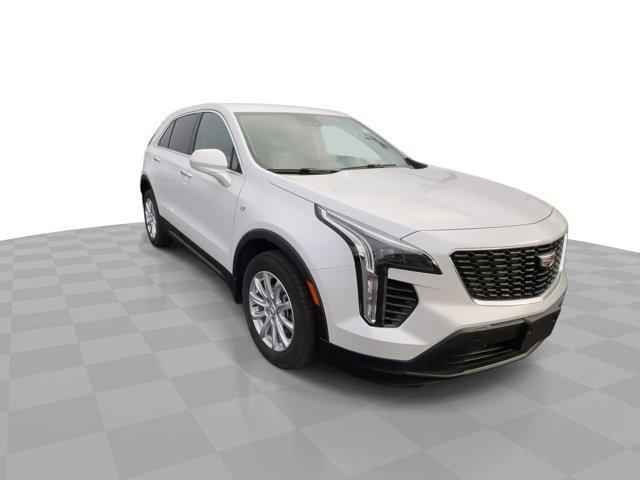 used 2022 Cadillac XT4 car, priced at $26,000