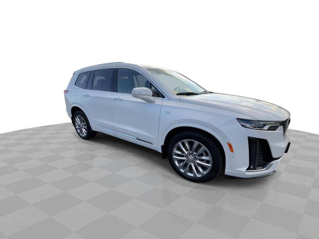 used 2023 Cadillac XT6 car, priced at $42,000