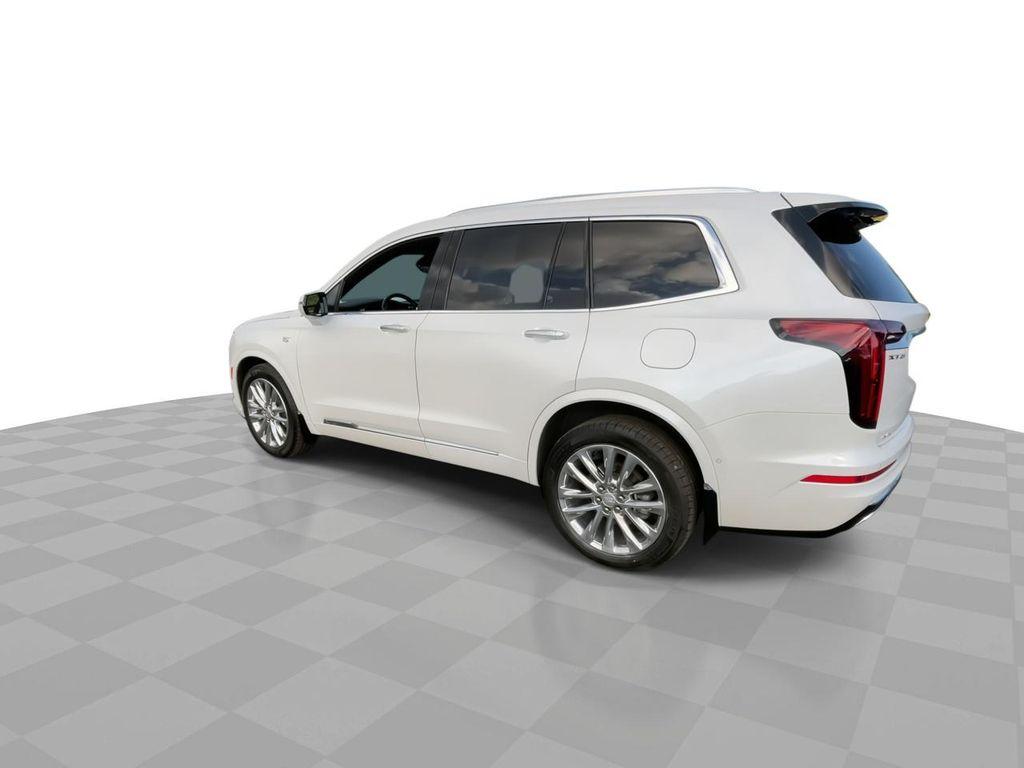 used 2023 Cadillac XT6 car, priced at $42,000