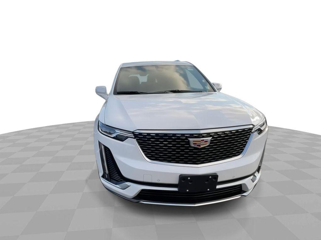 used 2023 Cadillac XT6 car, priced at $42,000