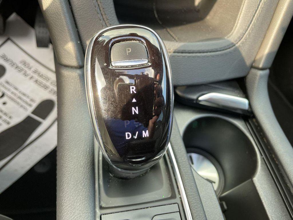 used 2023 Cadillac XT6 car, priced at $42,000