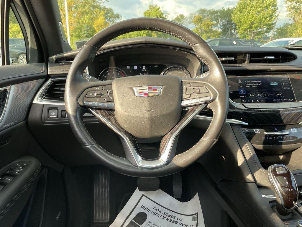 used 2023 Cadillac XT6 car, priced at $42,000