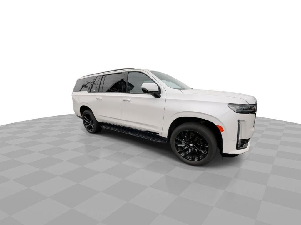 used 2021 Cadillac Escalade ESV car, priced at $70,000