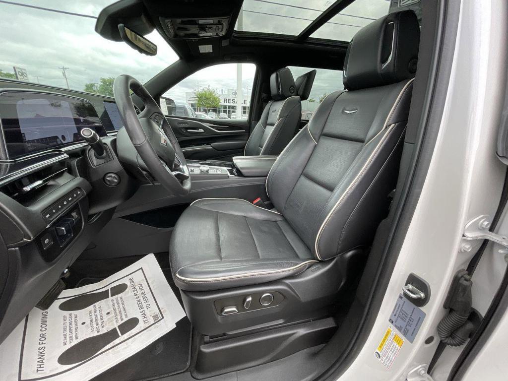 used 2021 Cadillac Escalade ESV car, priced at $70,000