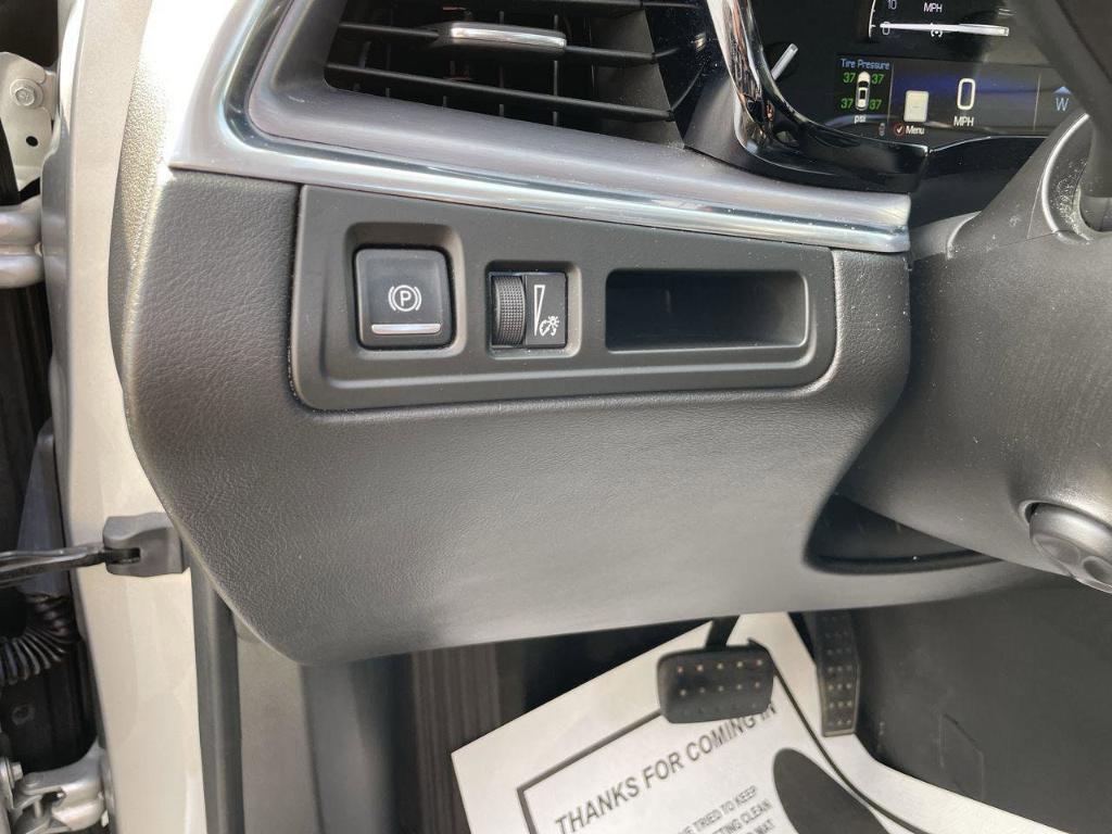 used 2018 Cadillac XT5 car, priced at $19,200