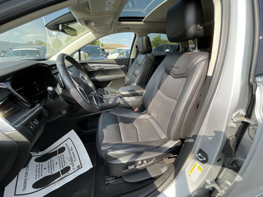 used 2018 Cadillac XT5 car, priced at $19,200