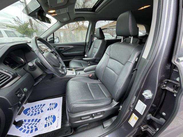 used 2021 Honda Pilot car, priced at $29,000