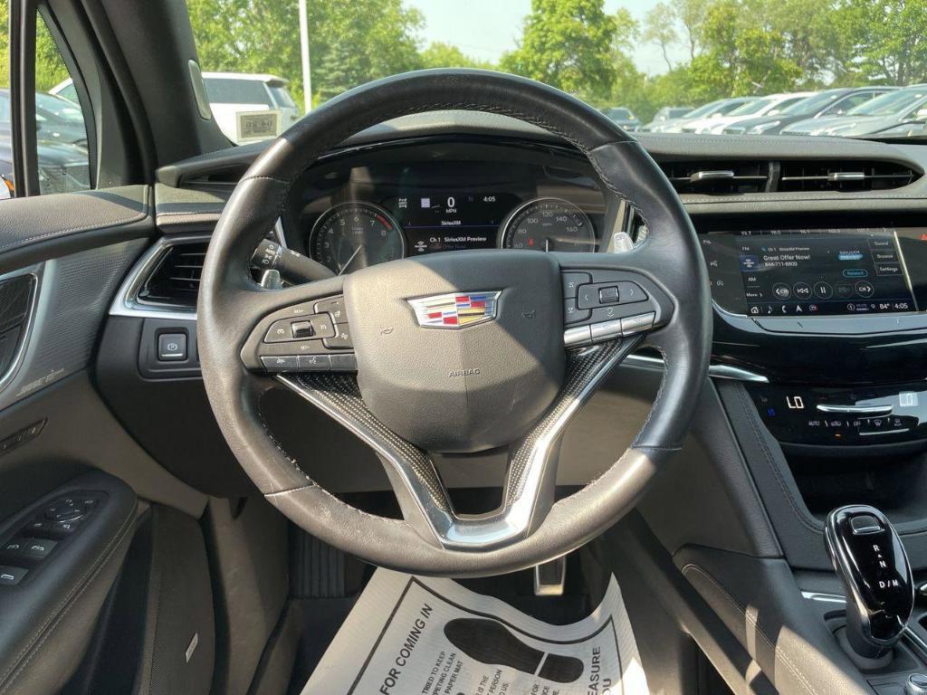 used 2023 Cadillac XT6 car, priced at $43,000