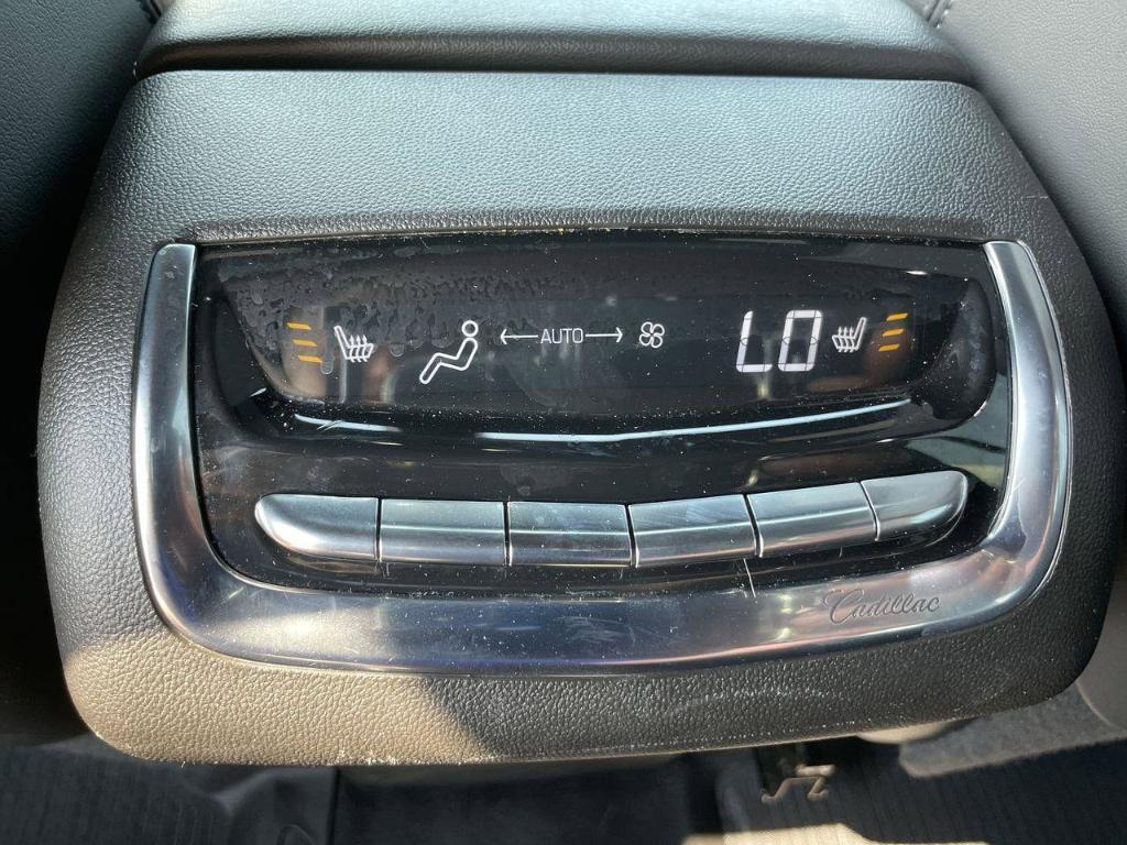 used 2023 Cadillac XT6 car, priced at $43,000