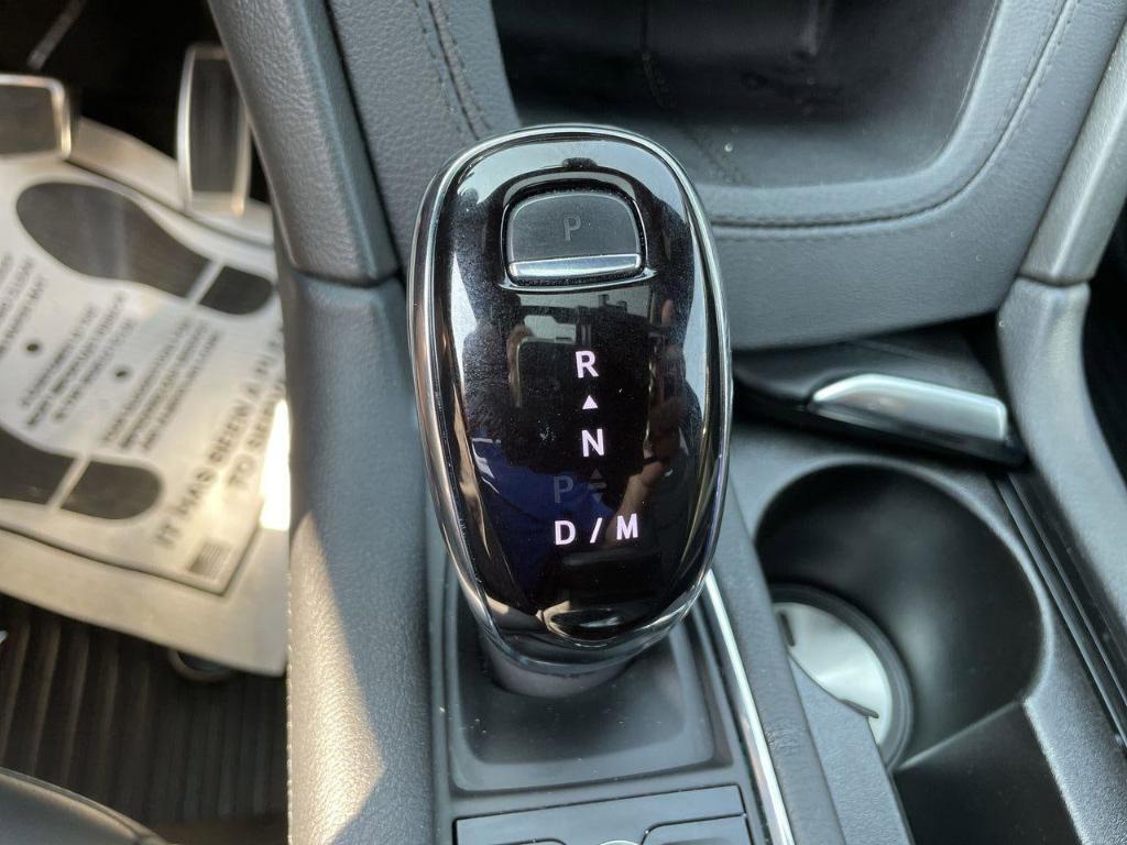 used 2023 Cadillac XT6 car, priced at $43,000