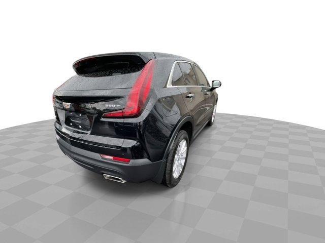 used 2022 Cadillac XT4 car, priced at $28,000