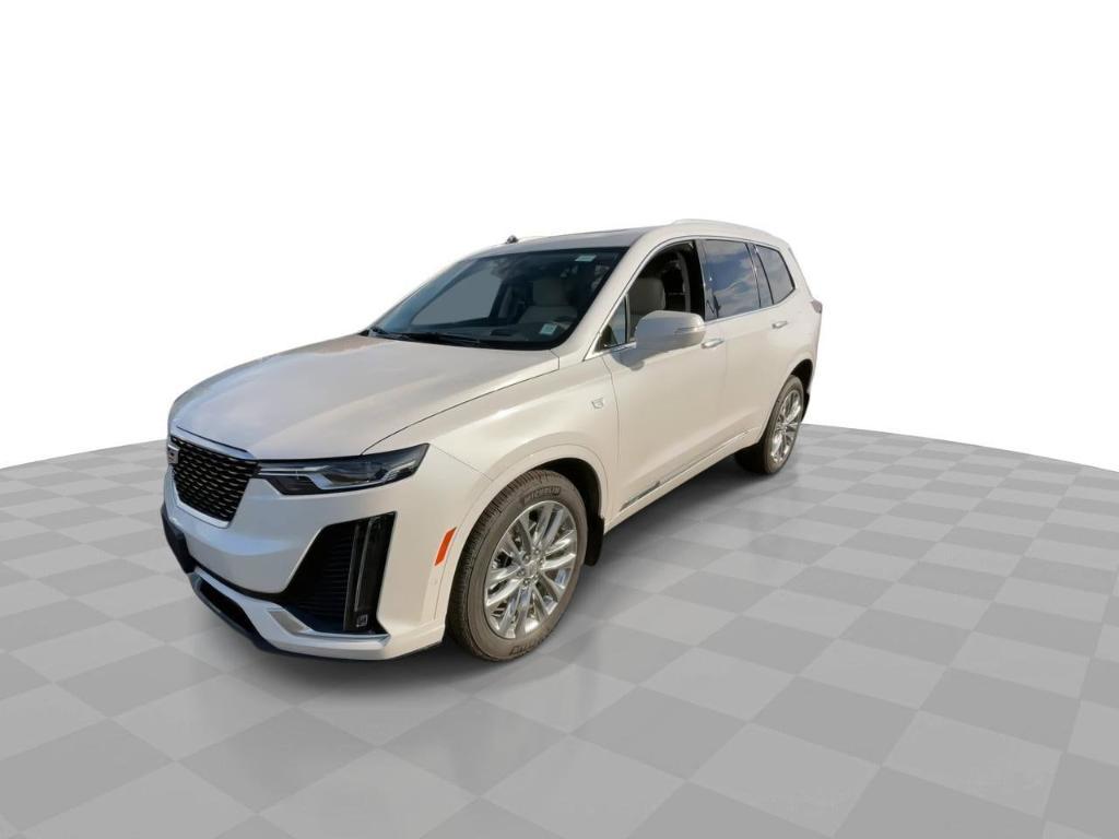 used 2021 Cadillac XT6 car, priced at $32,000