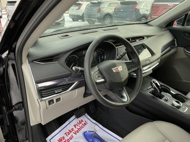 used 2022 Cadillac XT4 car, priced at $26,000